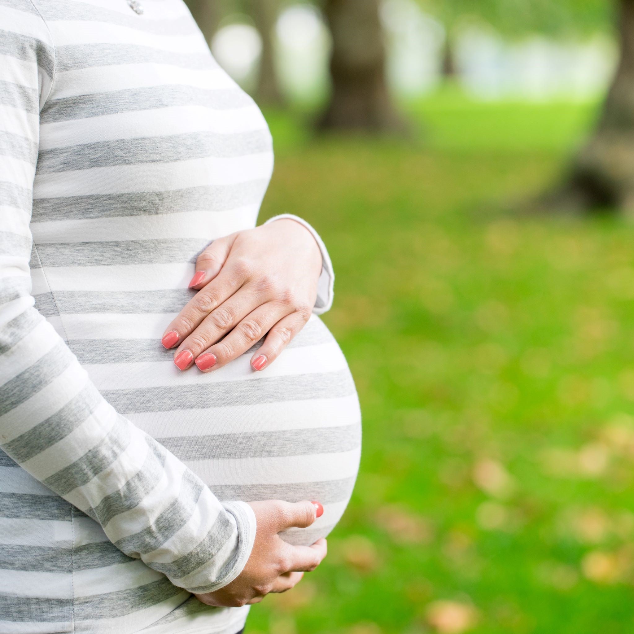 Dandelion Greens May Prevent Miscarriage